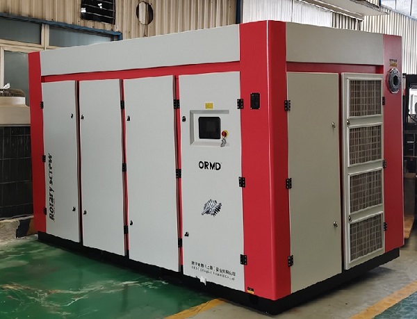 132KW 空压机.jpg 132KW 空压机.jpg